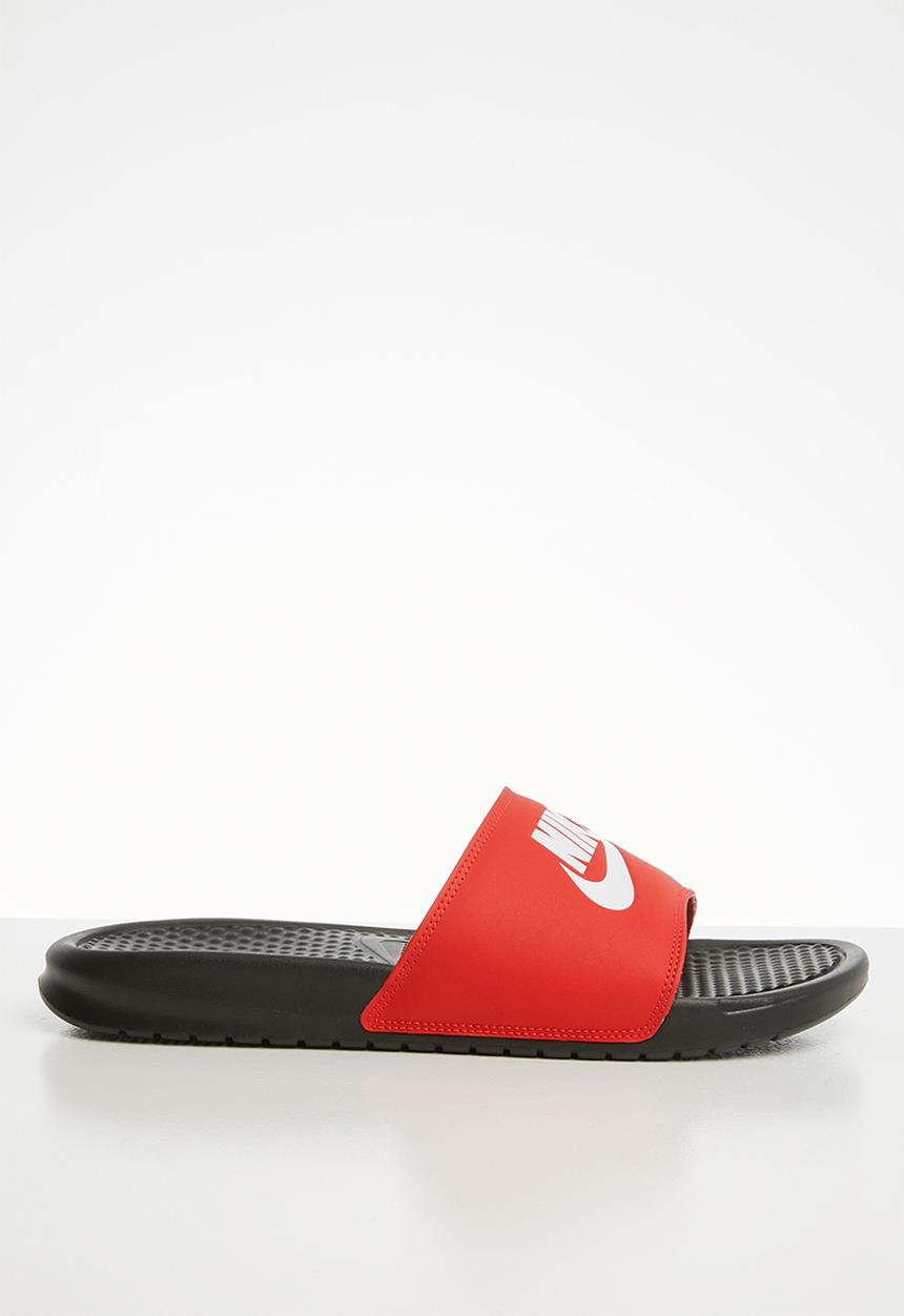 Nike - Benassi "just do it." sandal - black/white-university red