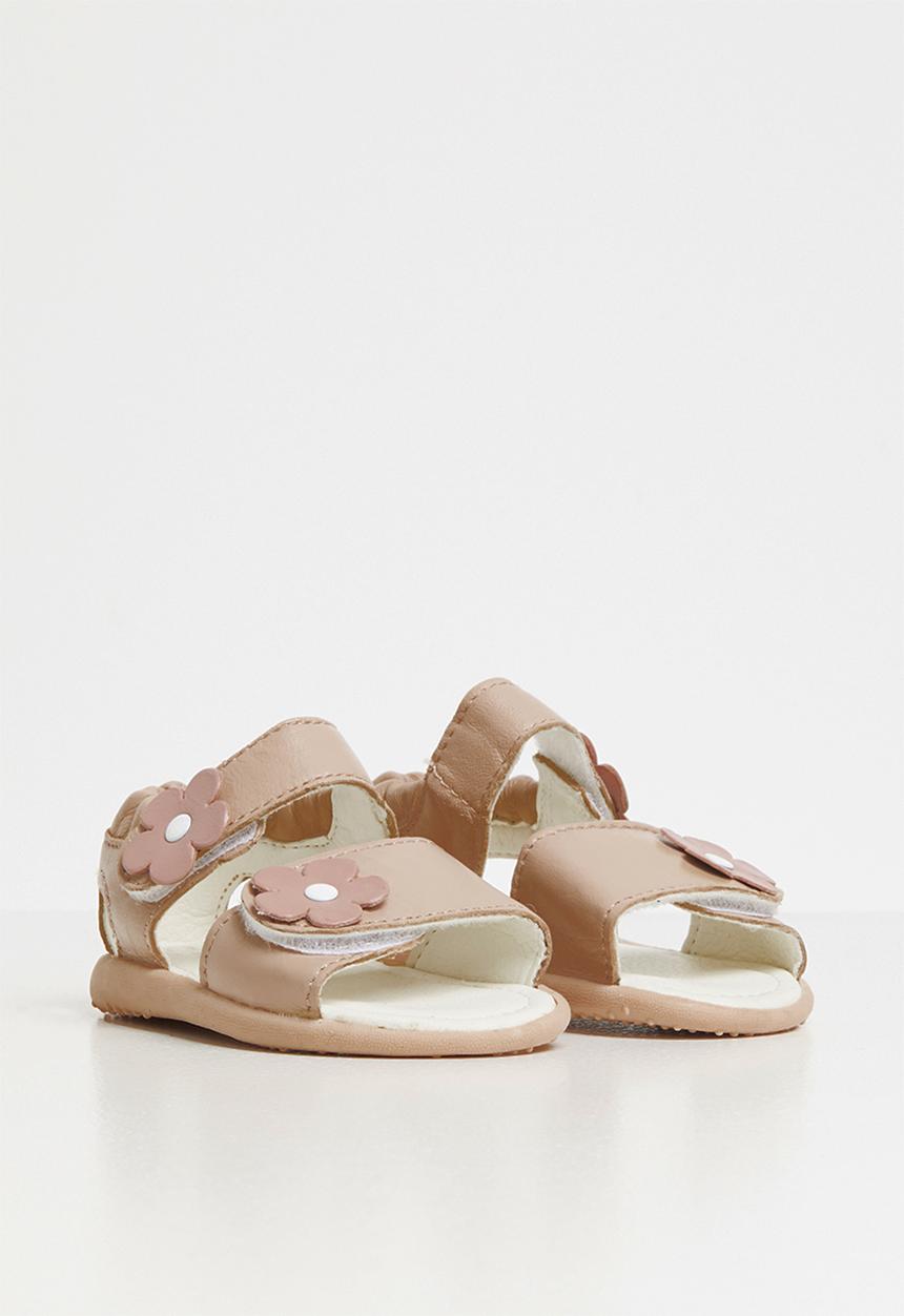 shooshoos - Ye old traveller sandals  - pink