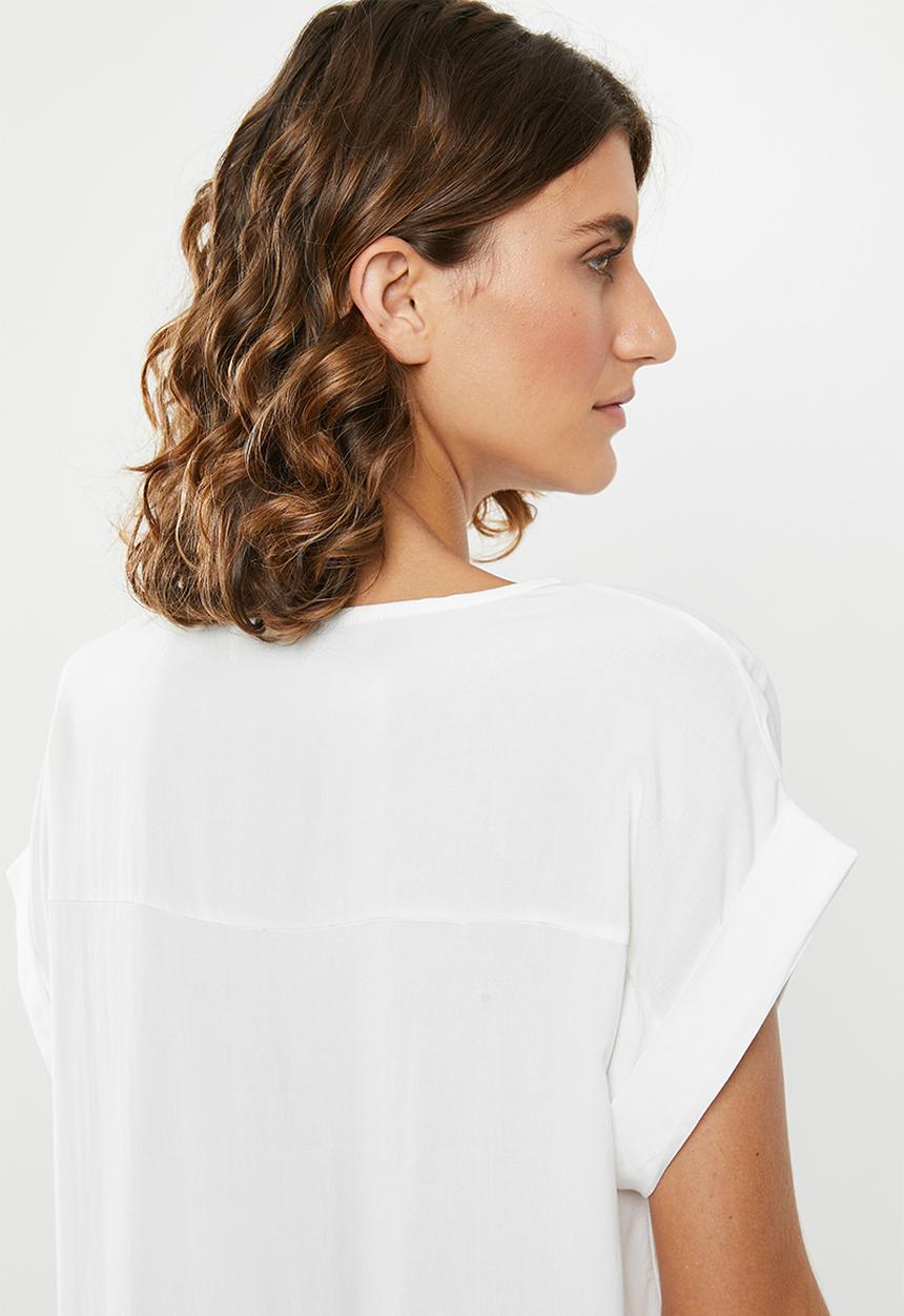 edit - Crew neck shell - white
