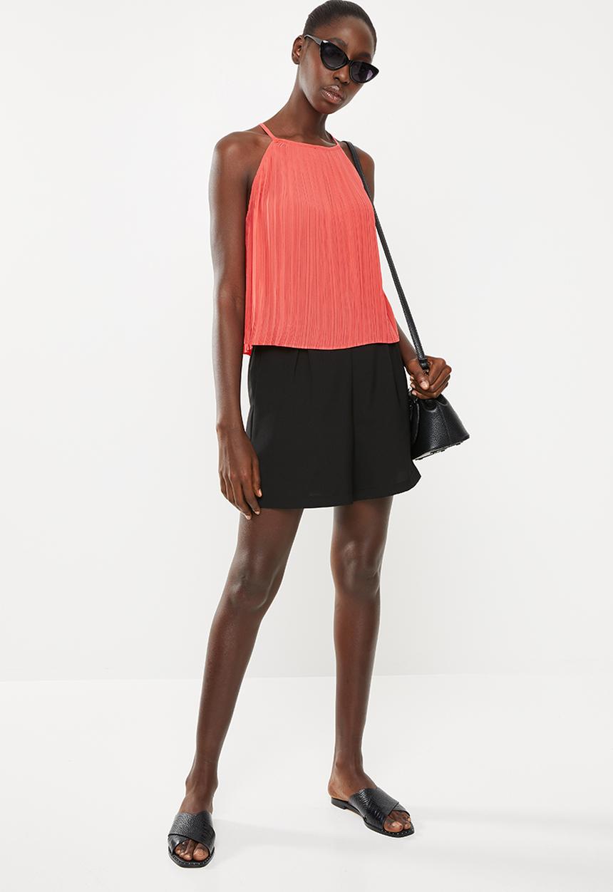 STYLE REPUBLIC - Pleated halter neck top - pink