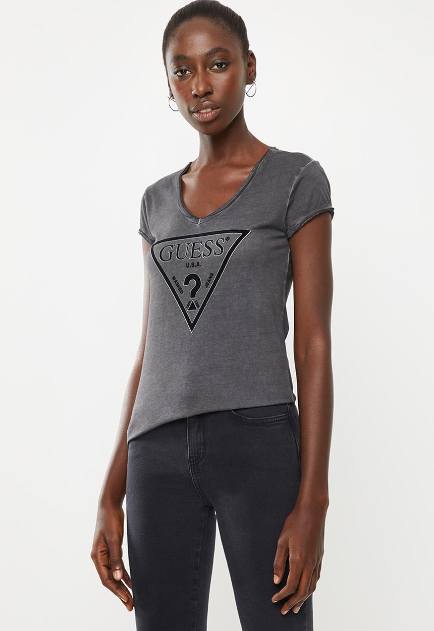 GUESS - Short sleeve oil wash triangle tee - charcoal