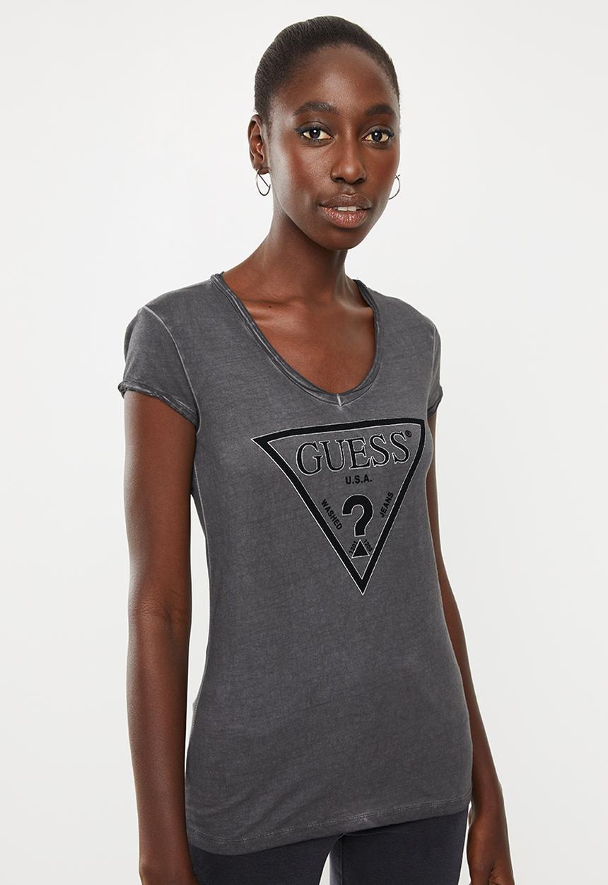 GUESS - Short sleeve oil wash triangle tee - charcoal