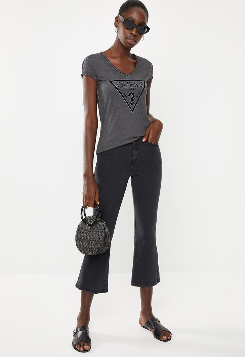 GUESS - Short sleeve oil wash triangle tee - charcoal
