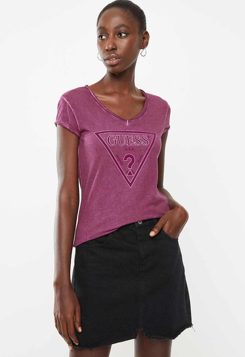 GUESS - Short sleeve oil wash triangle tee - purple