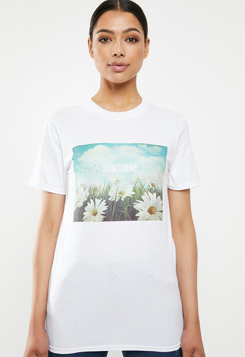 Missguided - Sunshine daisies graphic T-shirt - white