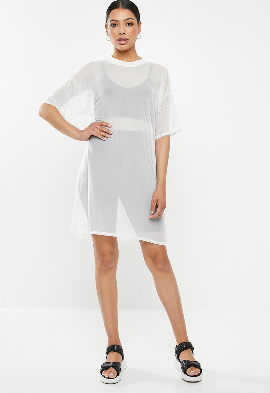 Missguided - Oversized mesh short sleeve T-shirt dress - white