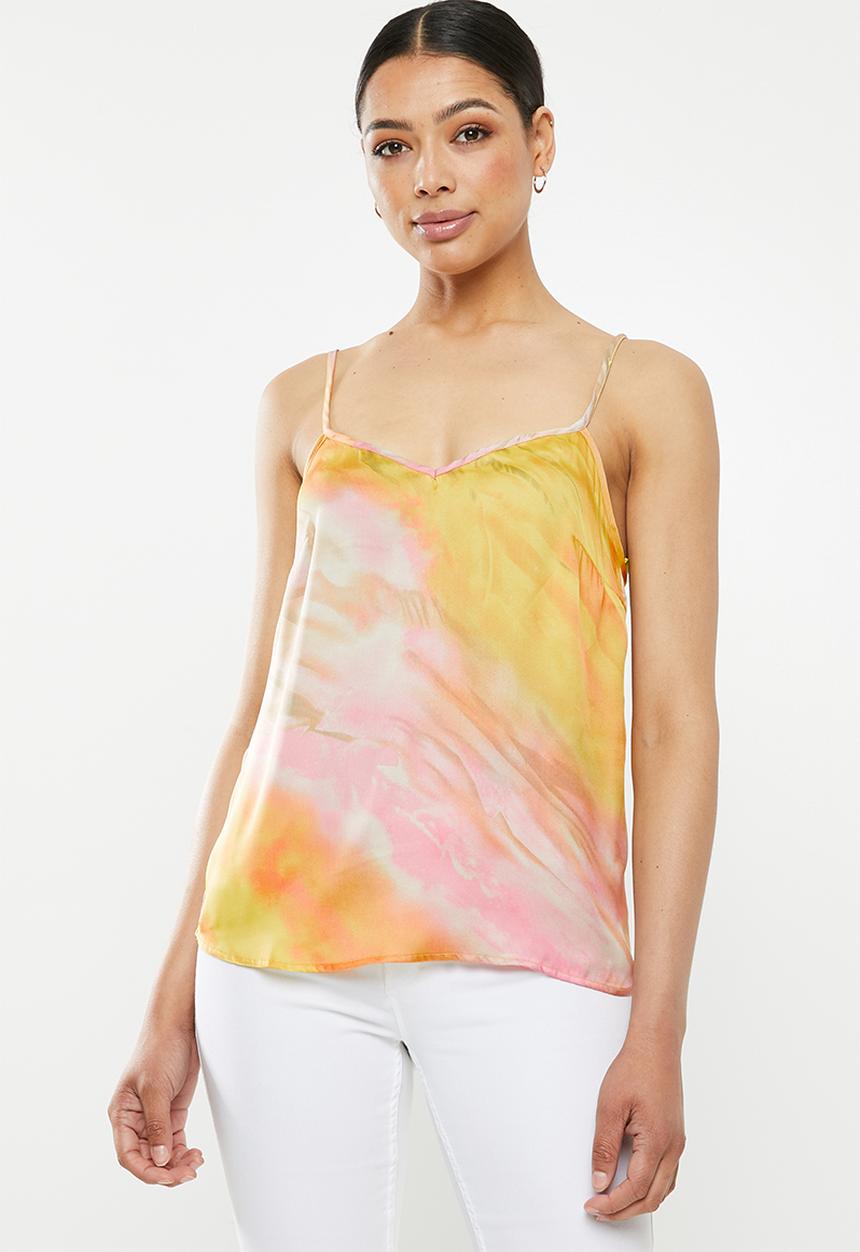 Missguided - Satin v-neck cami - yellow