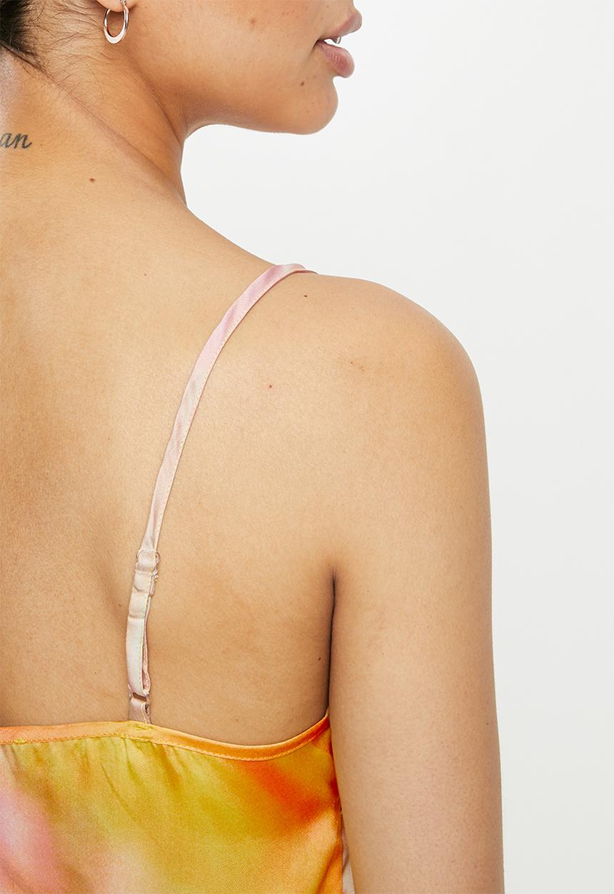 Missguided - Satin v-neck cami - yellow