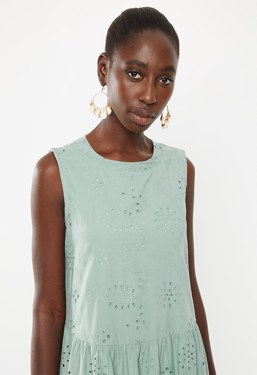 Superbalist - Tiered anglaise dress - green