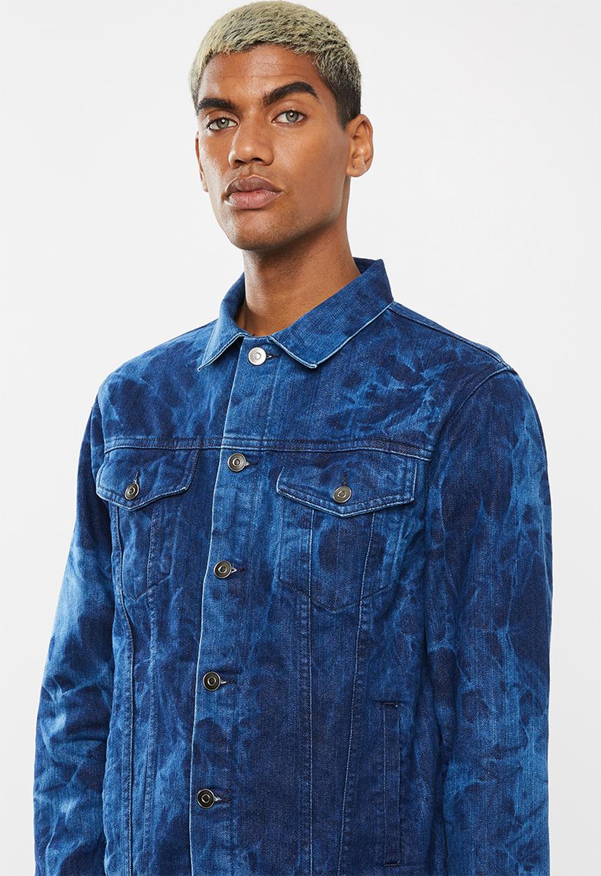 Superbalist - Tie dye denim trucker jacket - blue