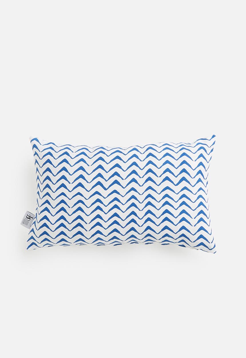 Sixth Floor - Decio cushion cover - baleine blue