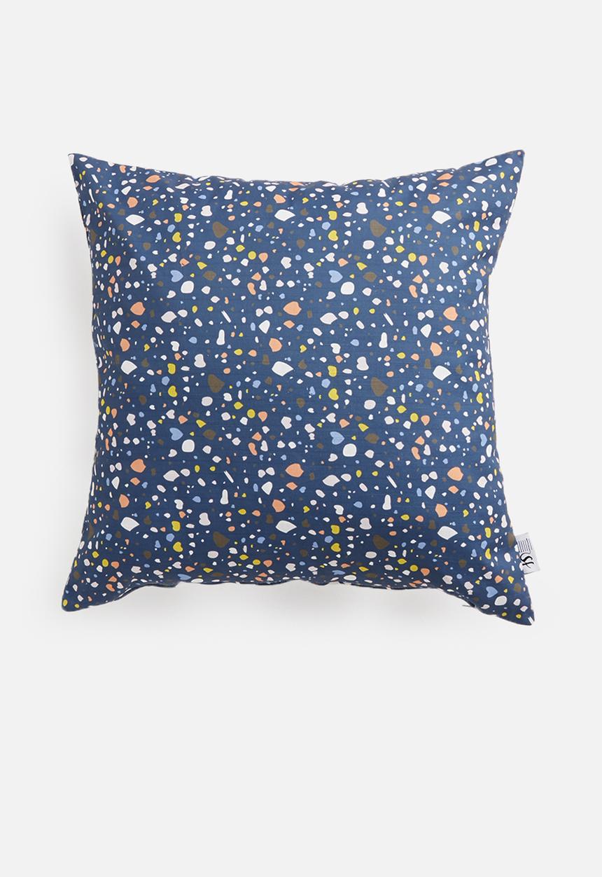 Sixth Floor - Petali cushion cover - navy