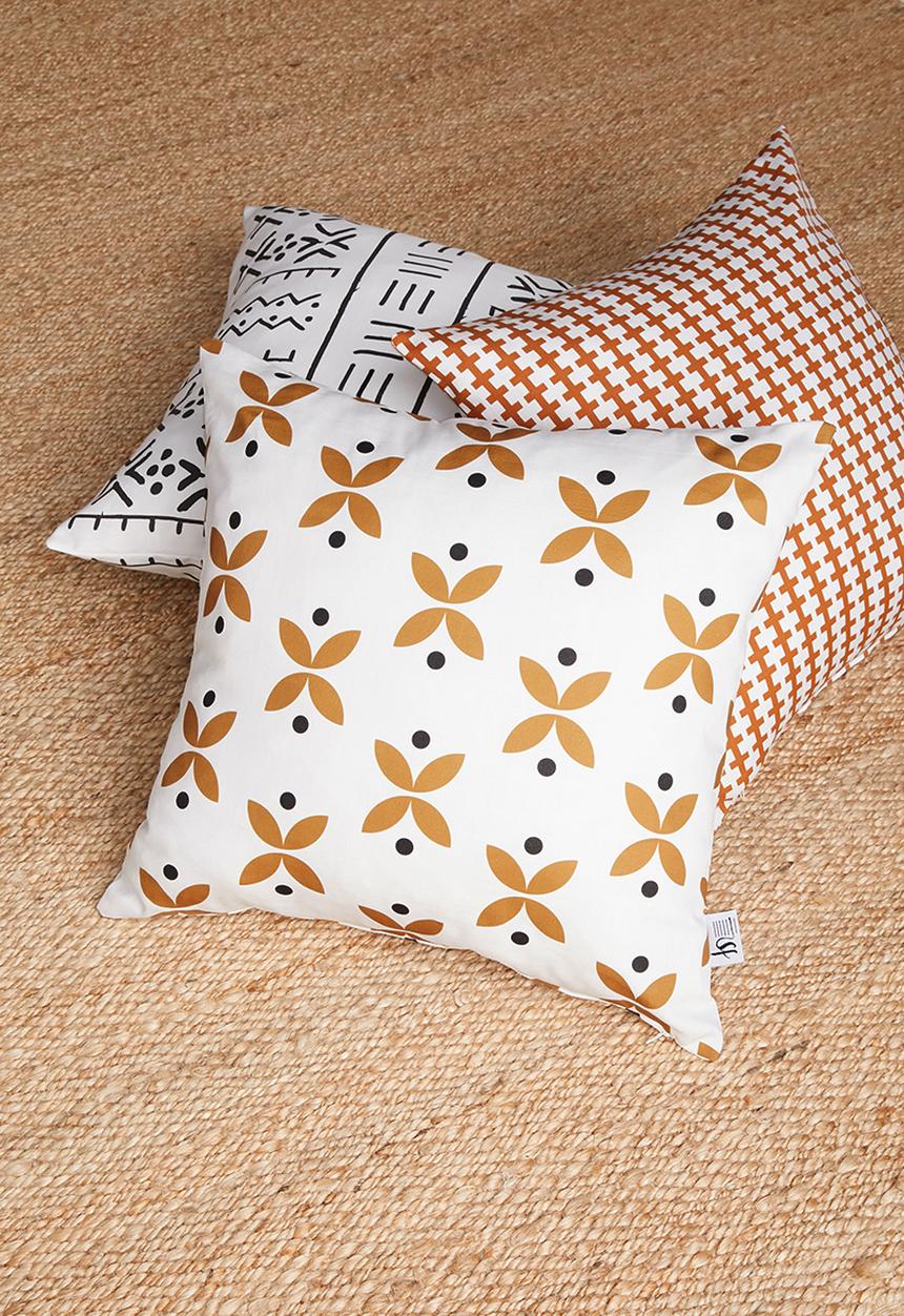 Sixth Floor - Sass cushion cover - white 