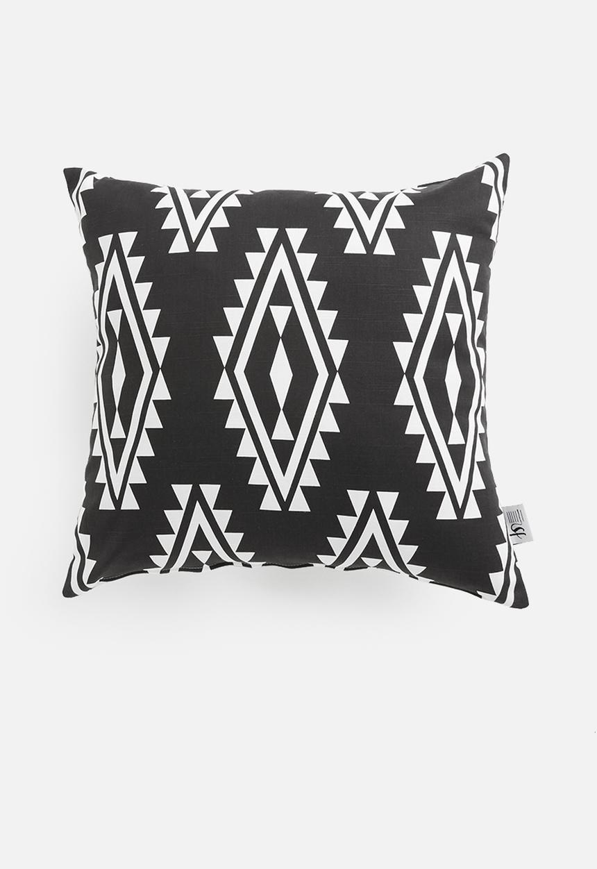 Sixth Floor - Rye cushion cover - black