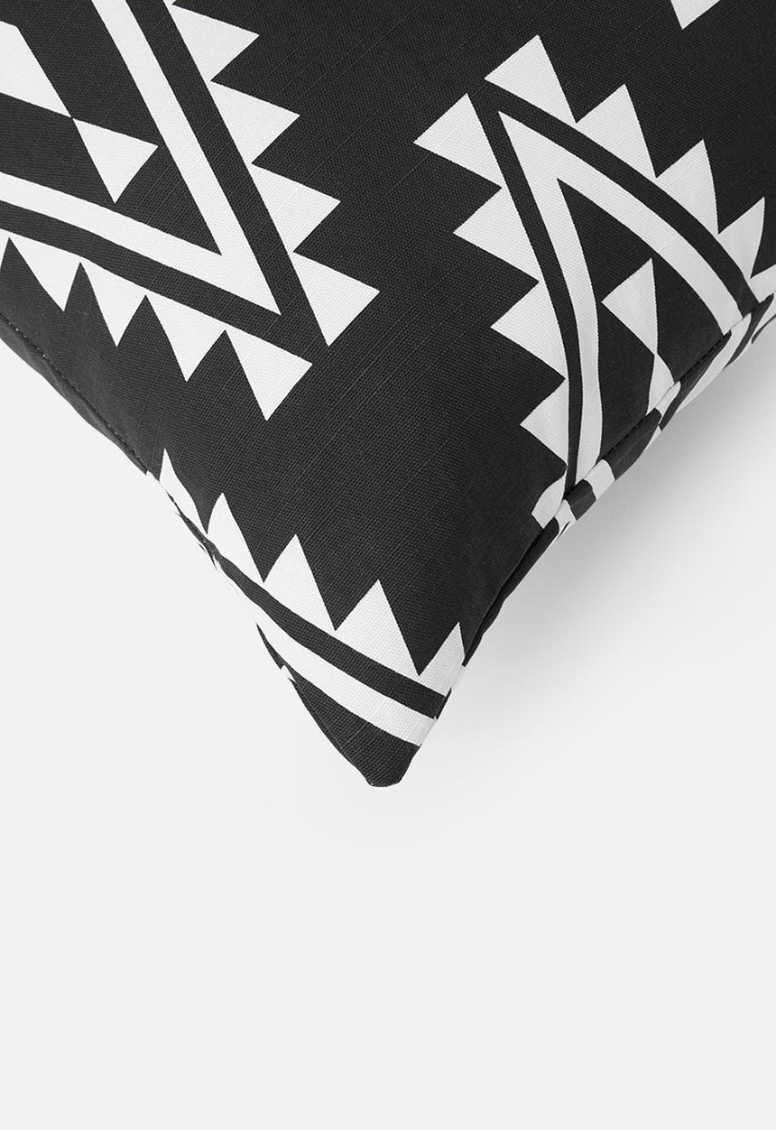 Sixth Floor - Rye cushion cover - black