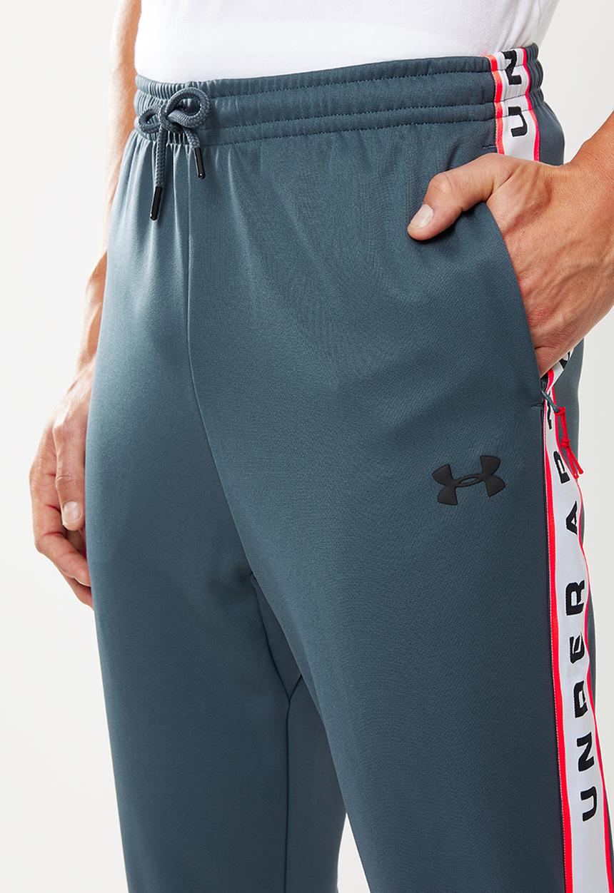 Under Armour - Unstoppable track pants - grey