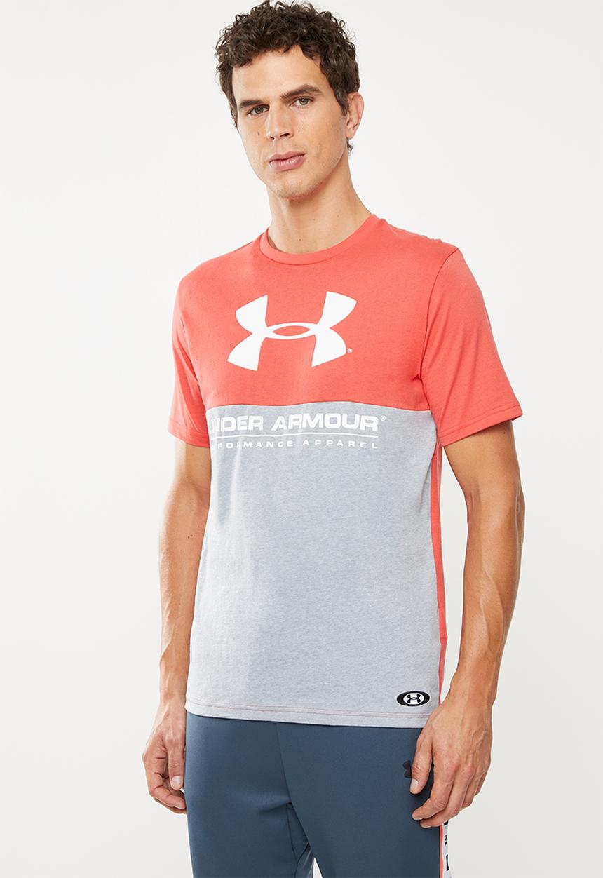 Under Armour -  Performance apparel colour blocked short sleeve tee - grey & red