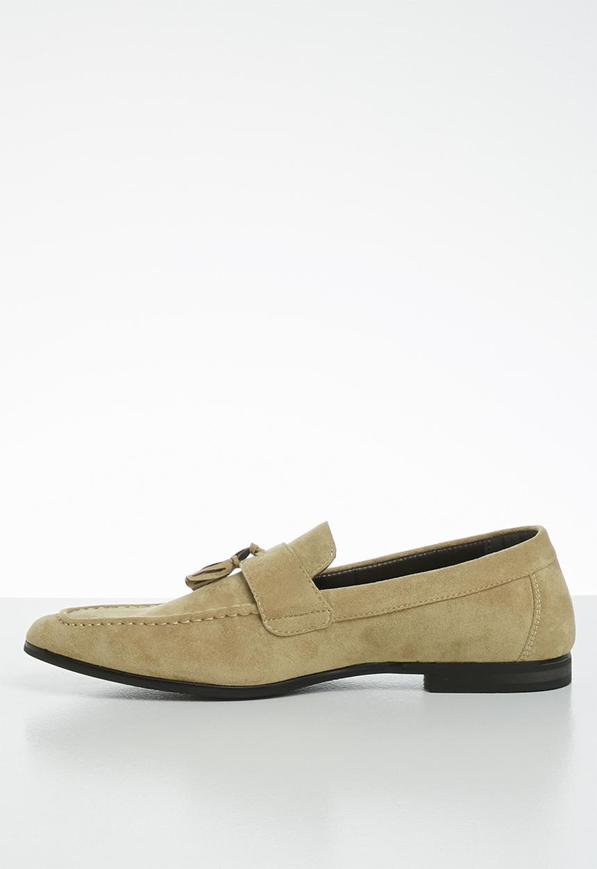 Superbalist - Lenny tassel loafer - beige