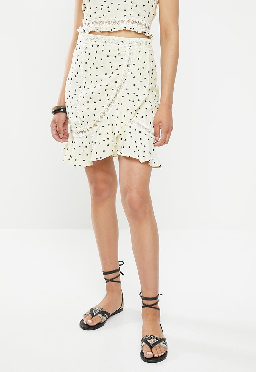 Glamorous - Co ord fril skirt - cream