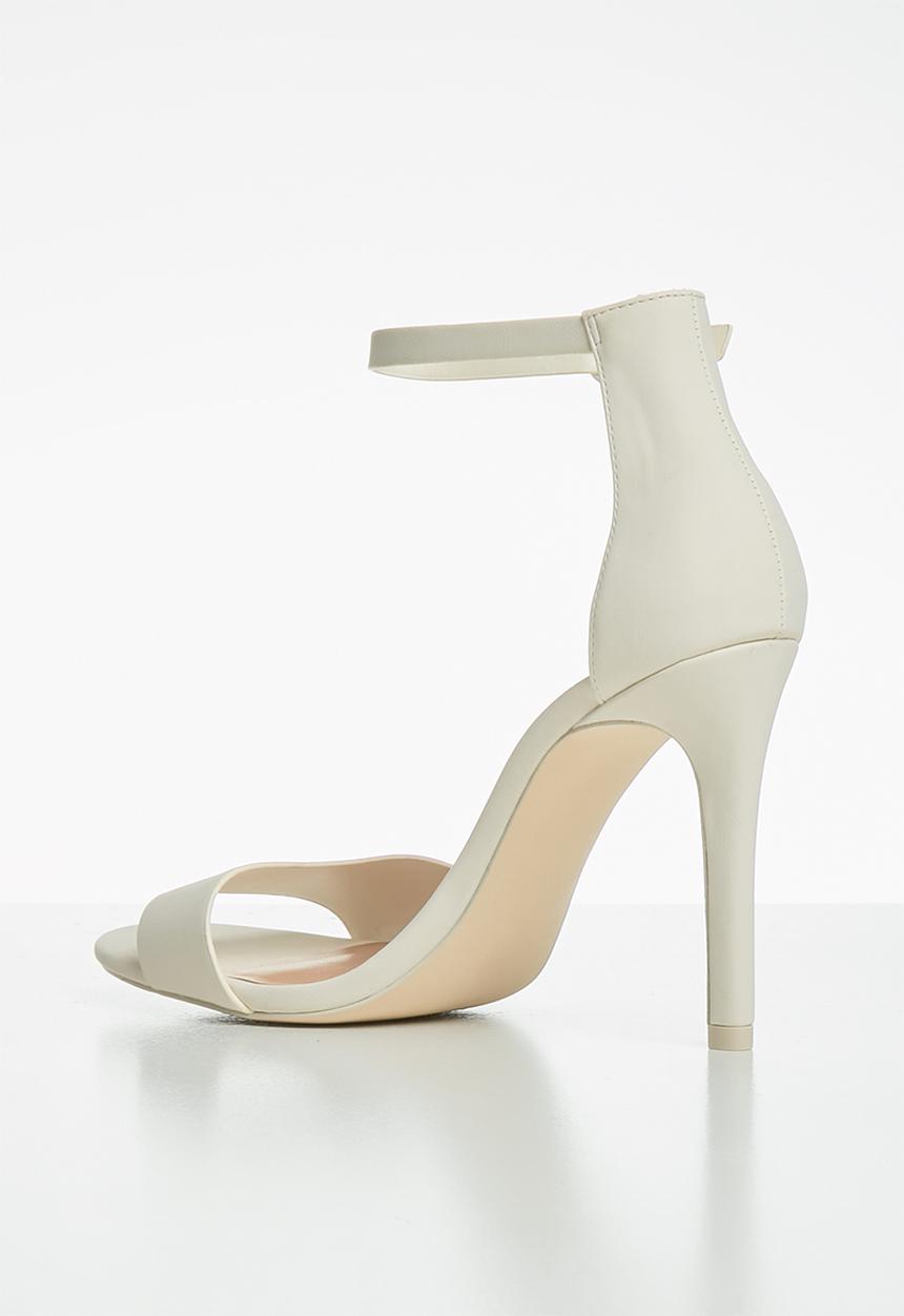 Call It Spring - Dellmar heel - white