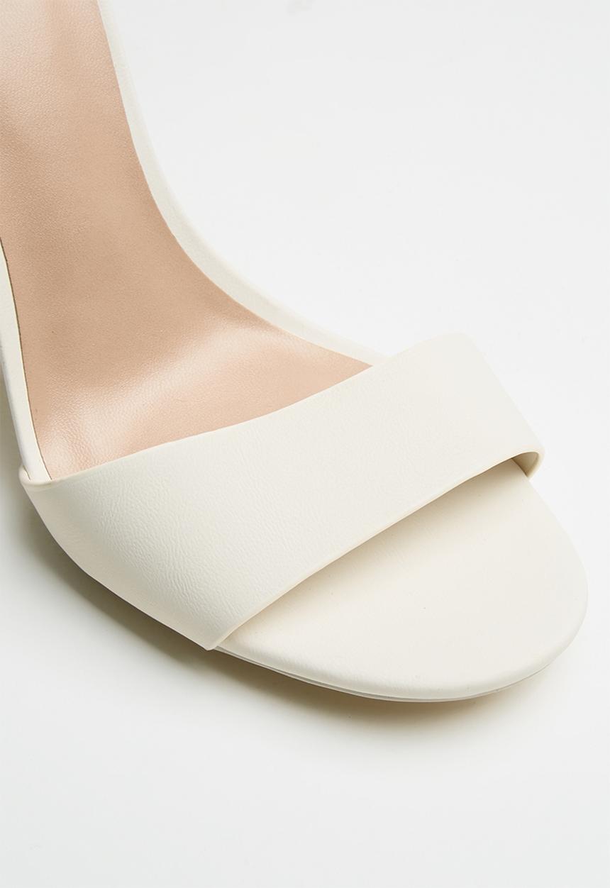 Call It Spring - Dellmar heel - white