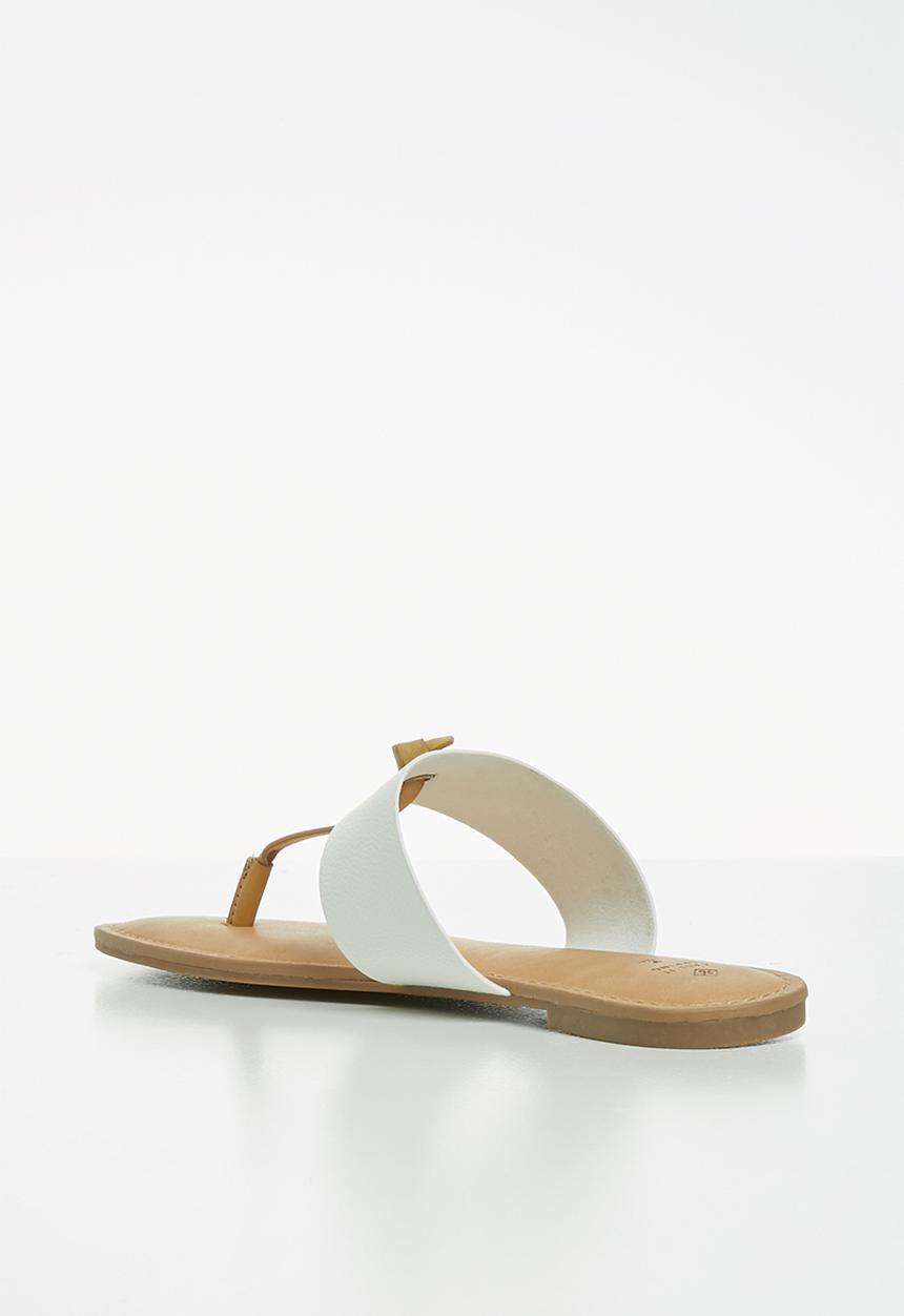 Call It Spring - Packardii sandal - white