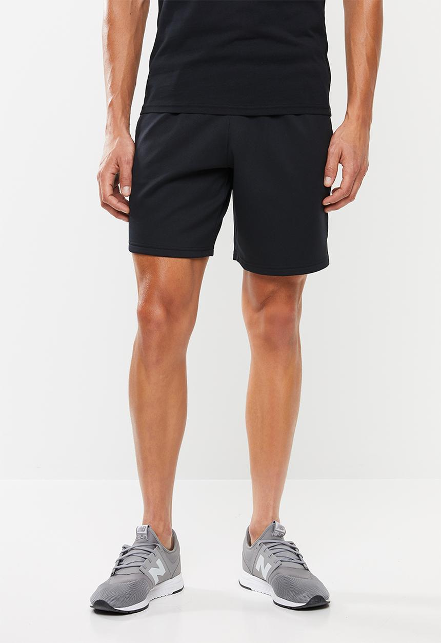 New Balance  - Tenacity fleece short - black