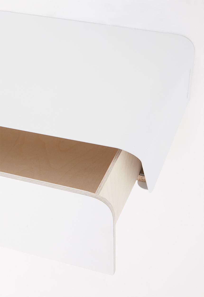 Emerging Creatives - Stockholm chapman table - white