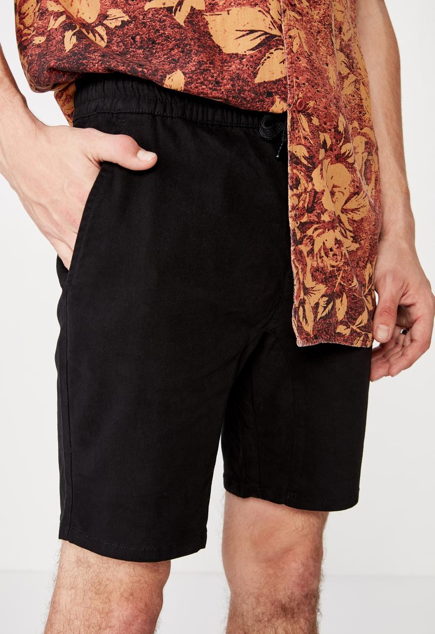 Factorie - Walker short - black