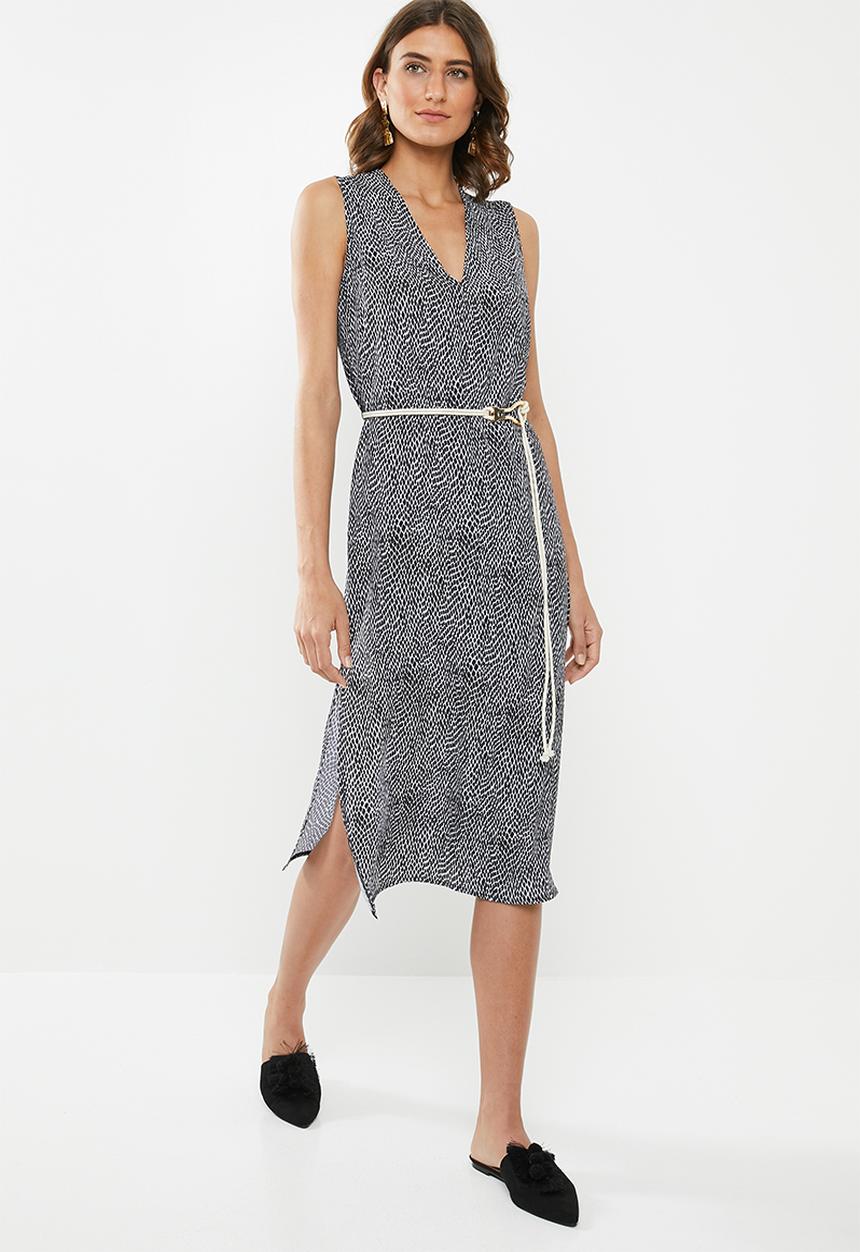 edit - Sleeveless slip dress with belt - black & white