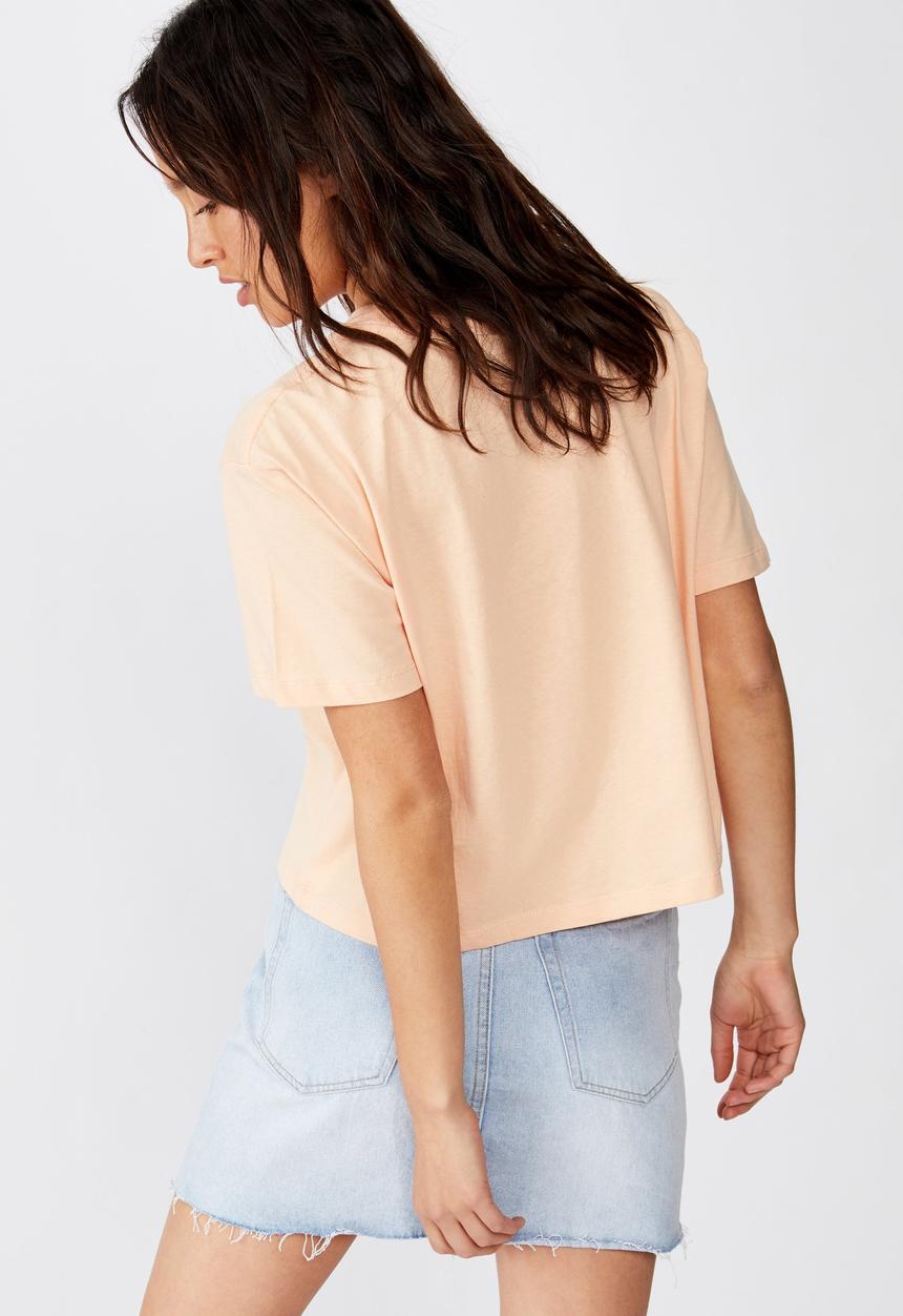 Cotton On - Tbar Cali graphic crop - peach