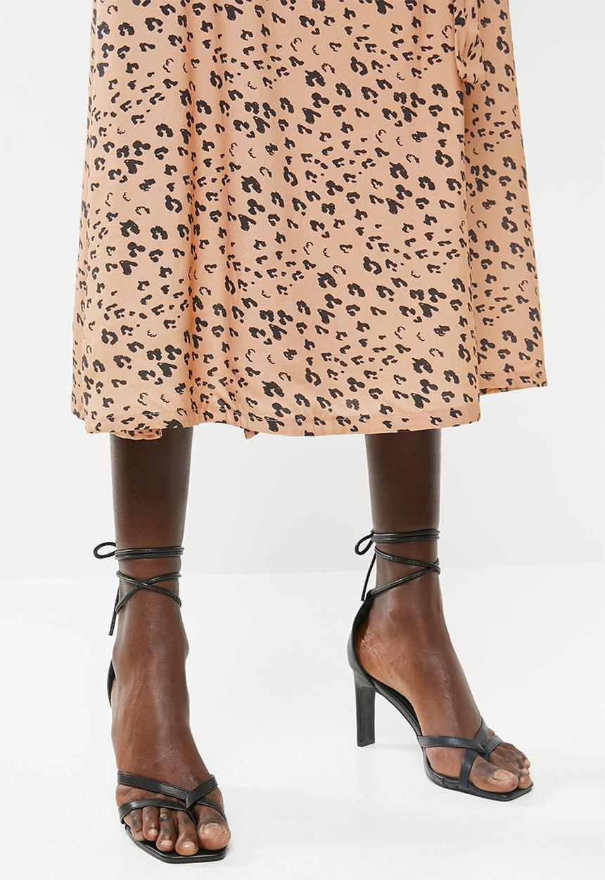 Superbalist - Animal wrap midi skirt - peach & black 
