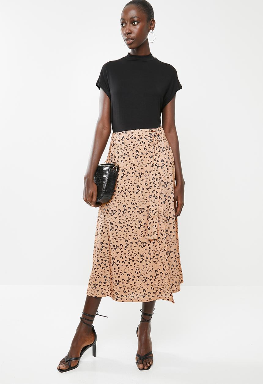 Superbalist - Animal wrap midi skirt - peach & black 