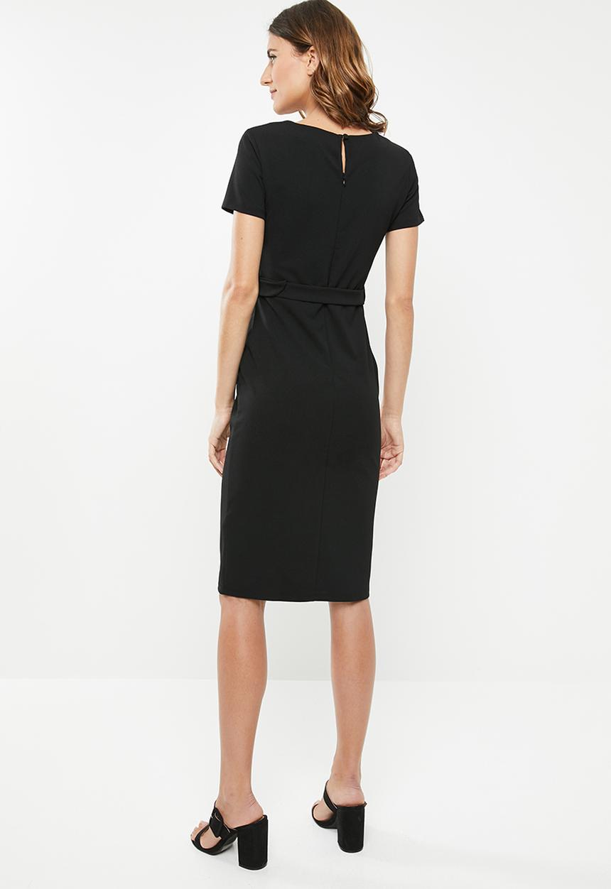 edit - Fitted dress with belt - black