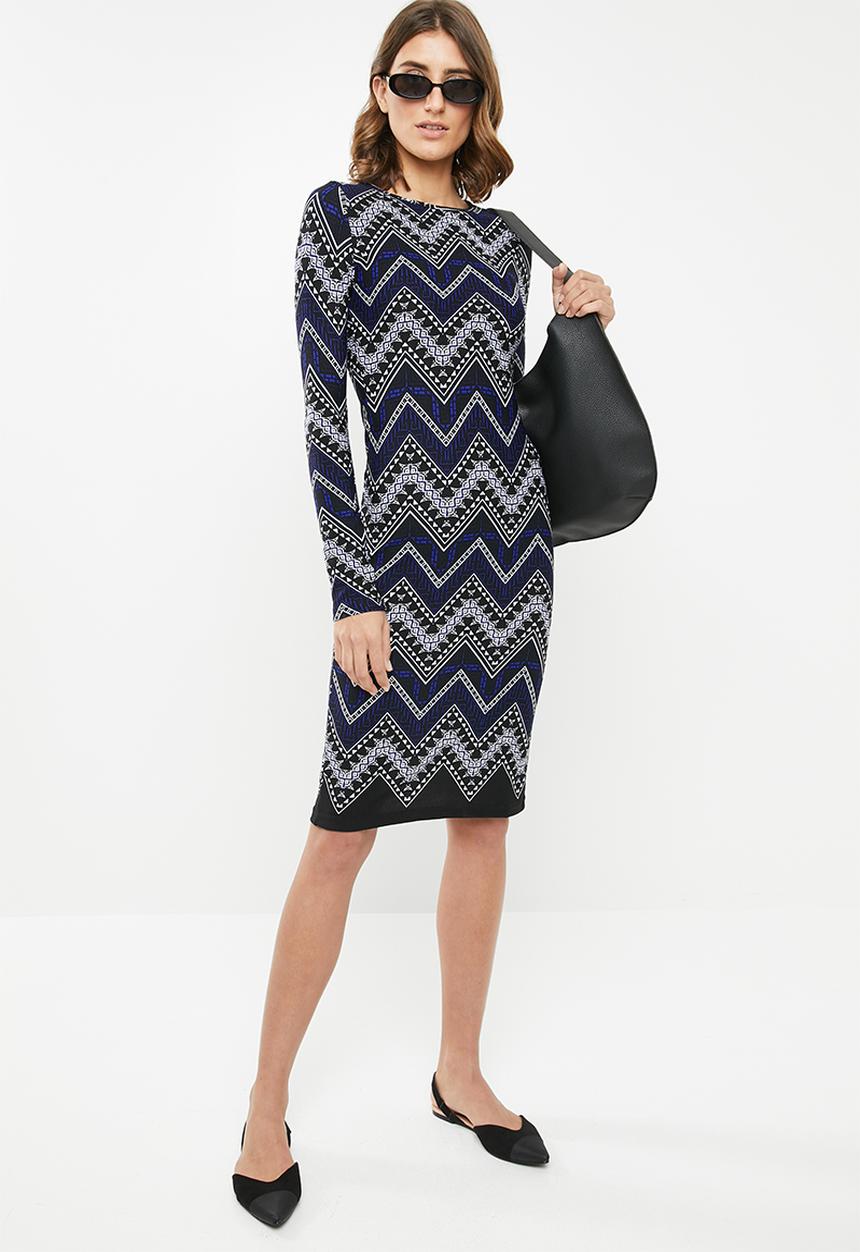 edit - Semi fitted knit dress - multi