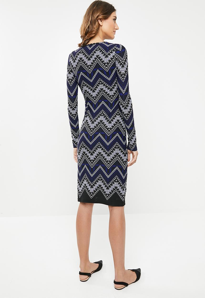 edit - Semi fitted knit dress - multi