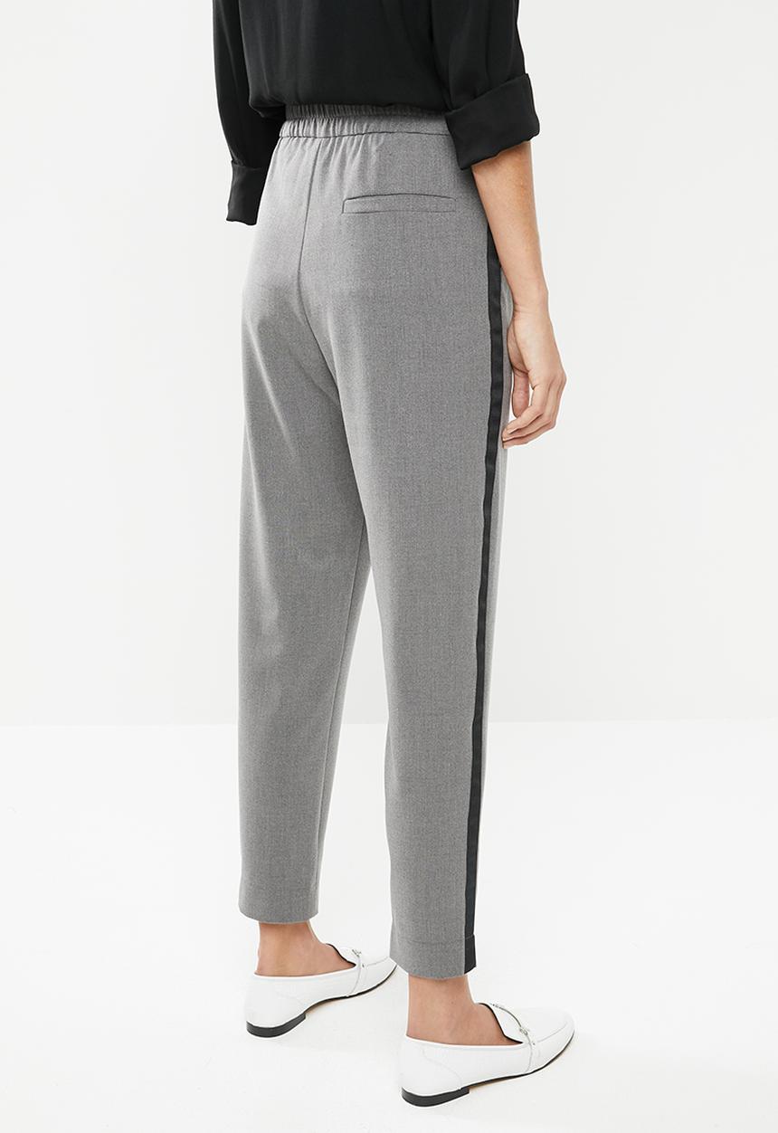 edit - Soft jogger with side tape - grey