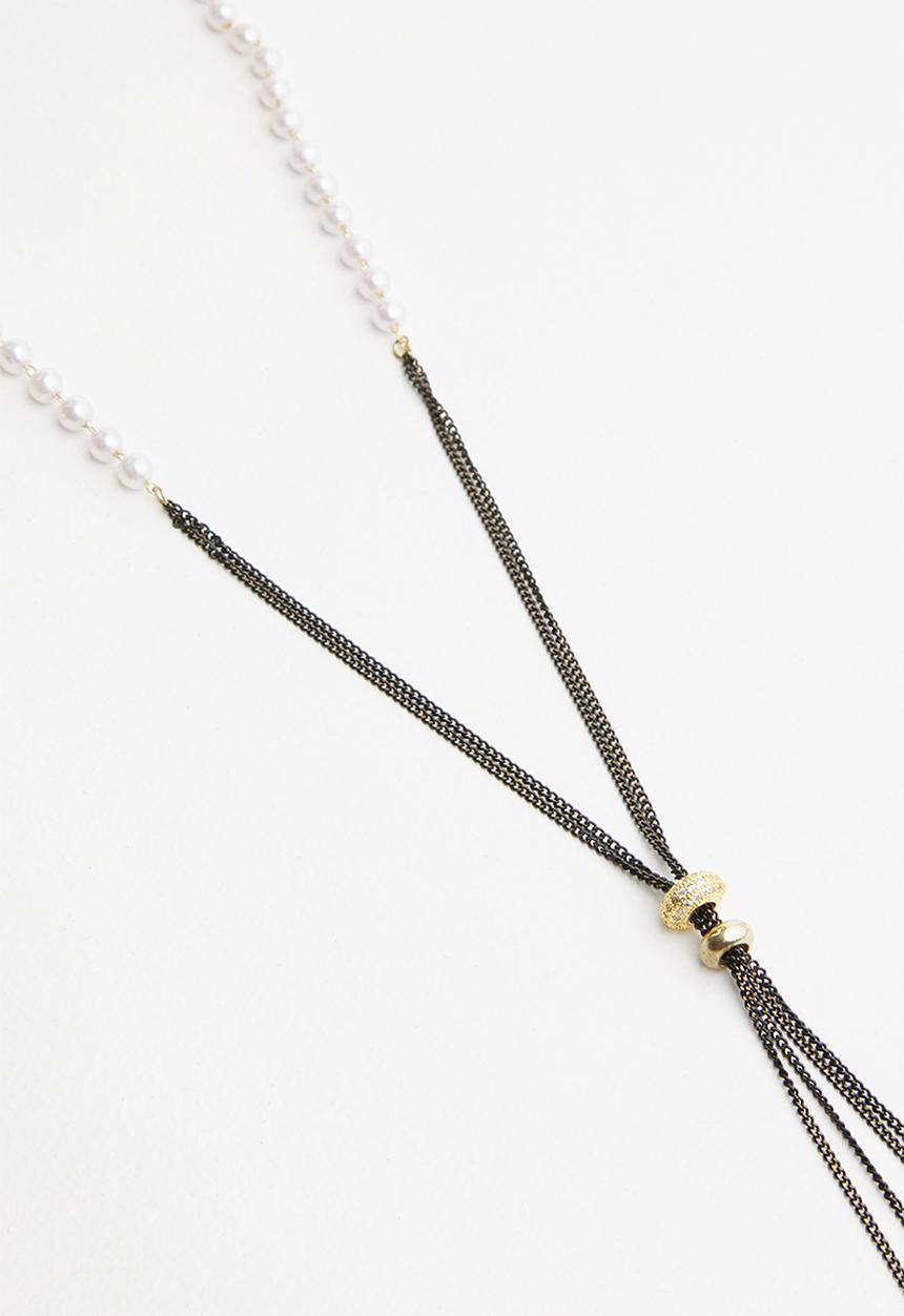 STYLE REPUBLIC - Longer length necklace with pearl-like pendant - multi
