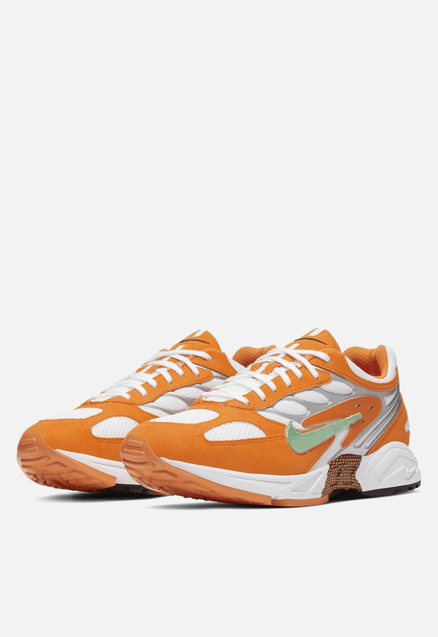 Nike - Air Ghost Racer - orange peel / aphid green-pure platinum
