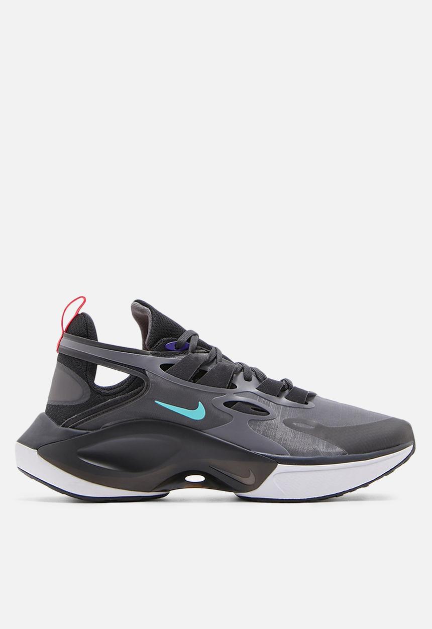 Nike - Dimsix Endo 