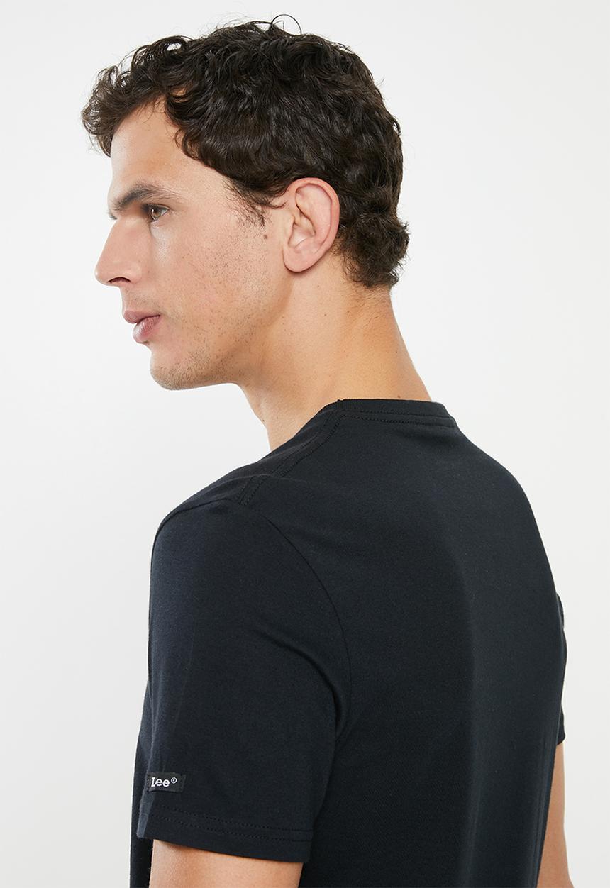Lee  - Chest logo tee - black