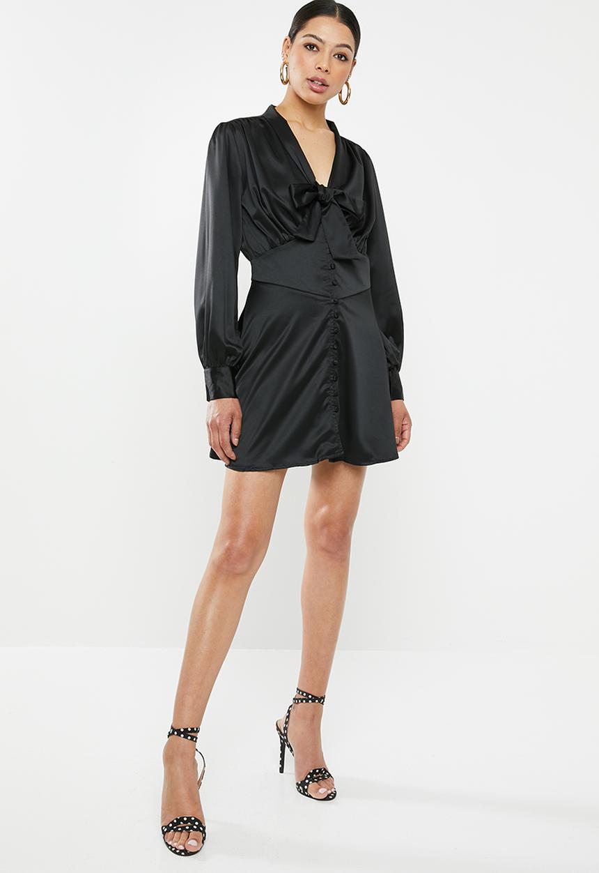 Missguided - Button down pussy bow satin dress - black
