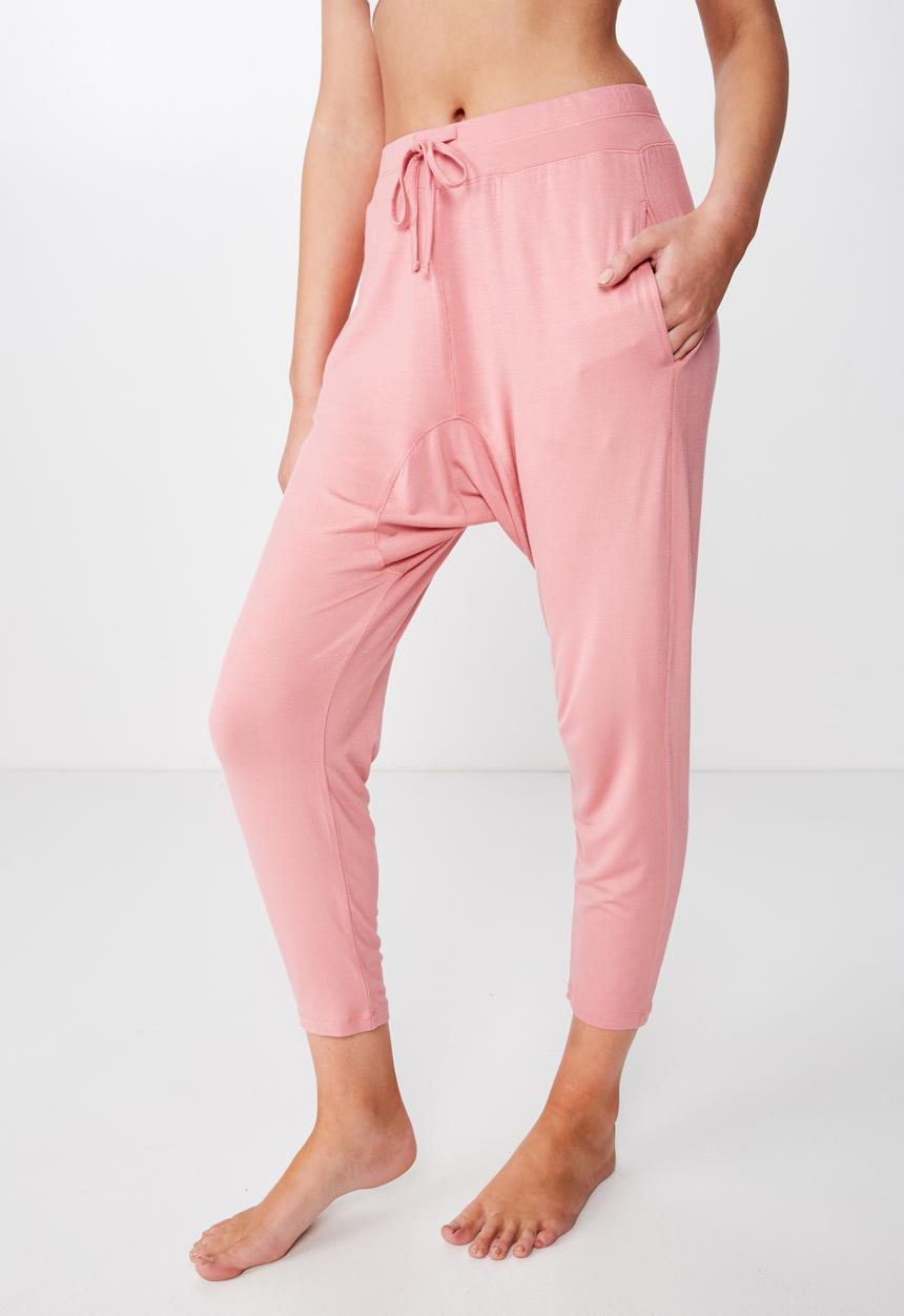 Cotton On - Sleep recovery drop crotch pant  - pink