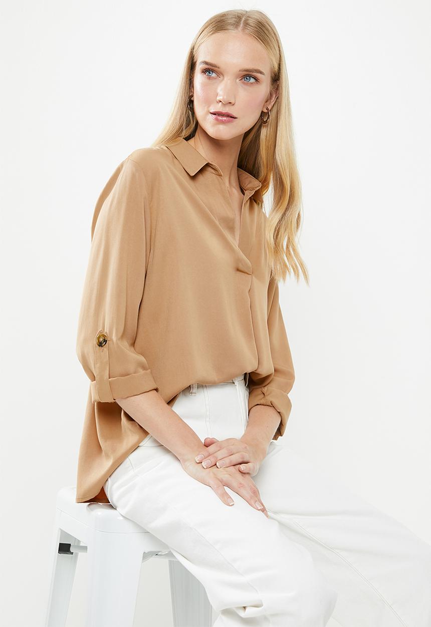 Superbalist - Notch neck shirt - camel