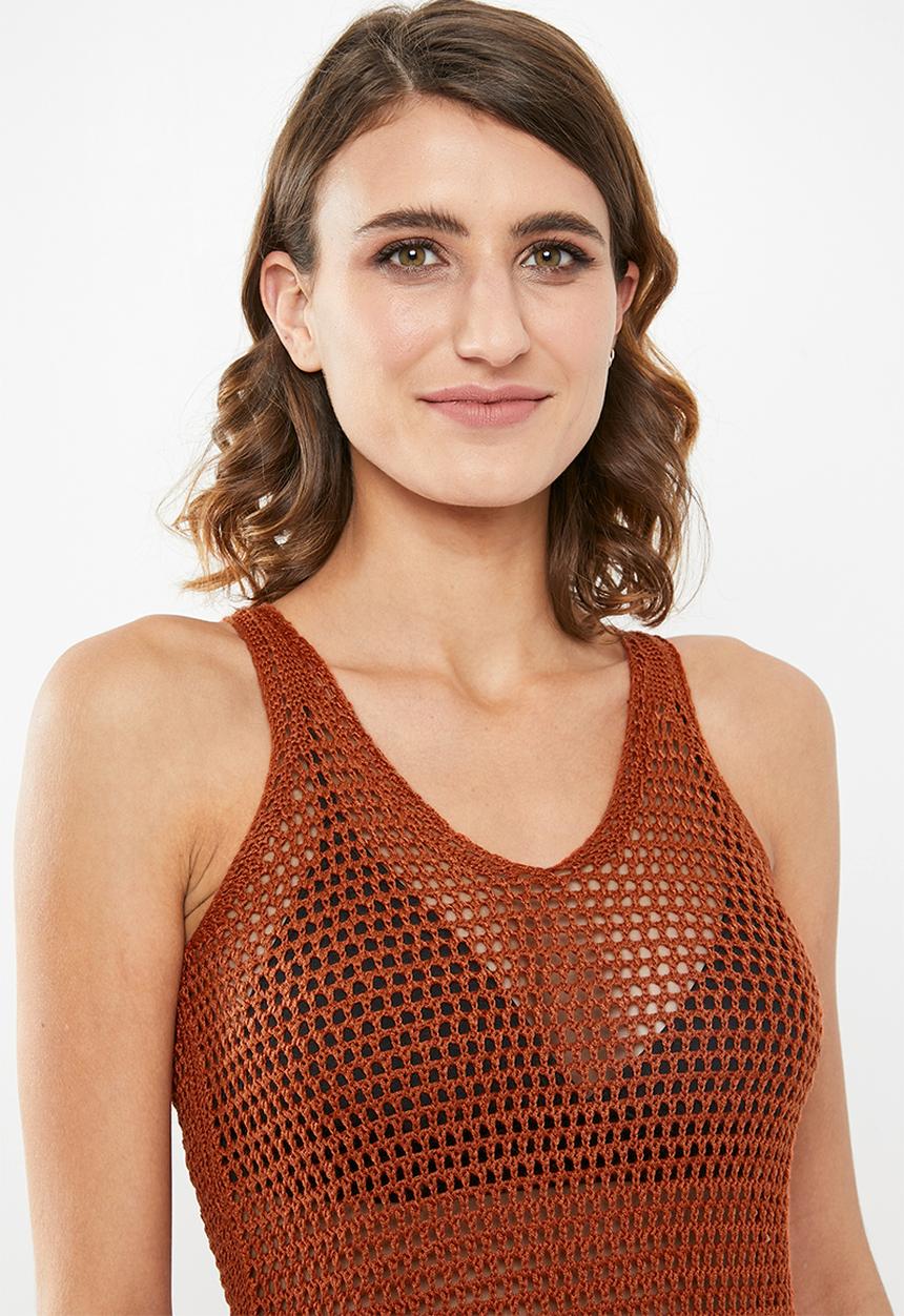 Jacqueline de Yong - Hubba short sleeve top knit - rust