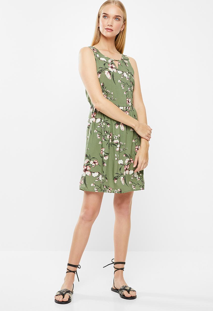Vero Moda - Simply easy short dress - green