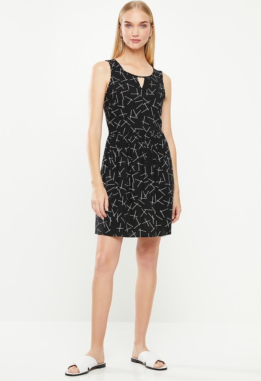 Vero Moda - Simply easy short dress - black