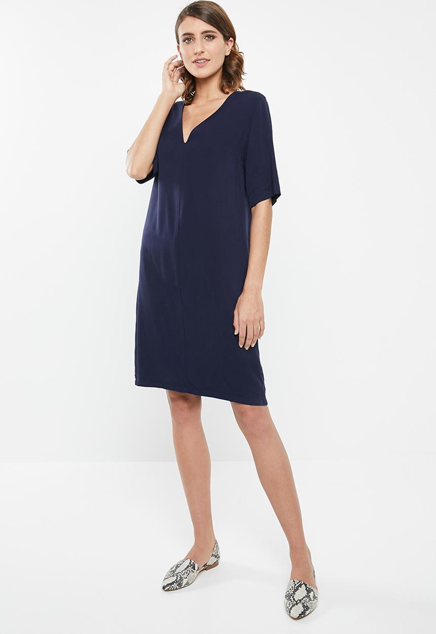 edit - Wide sleeve shift dress -  navy