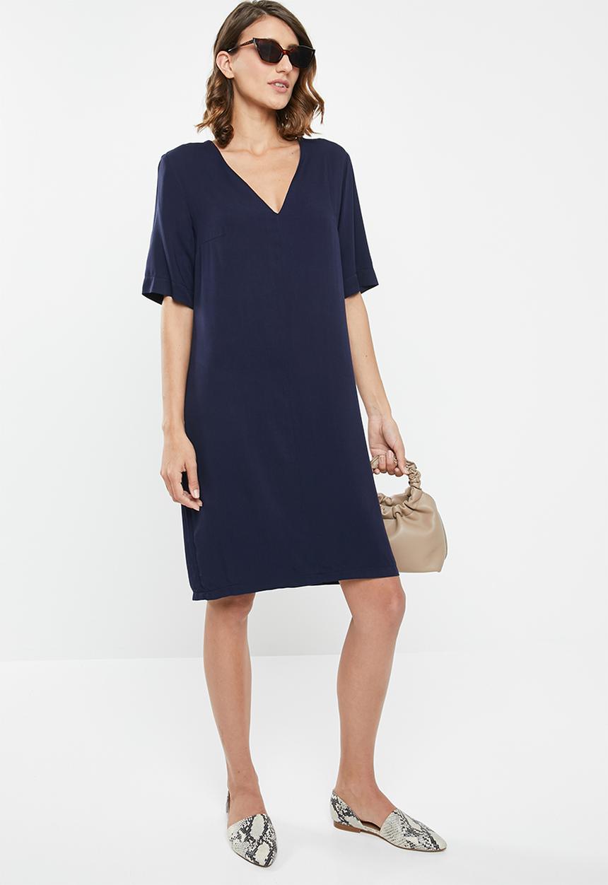 edit - Wide sleeve shift dress -  navy