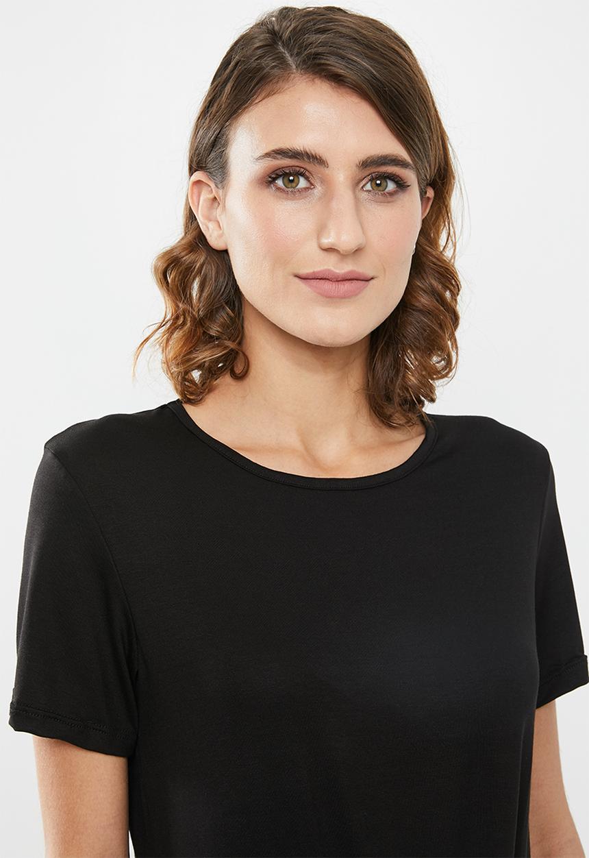 edit - Knot front tee - black